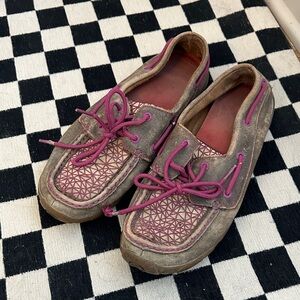 Womens Twisted X with Pink Accents